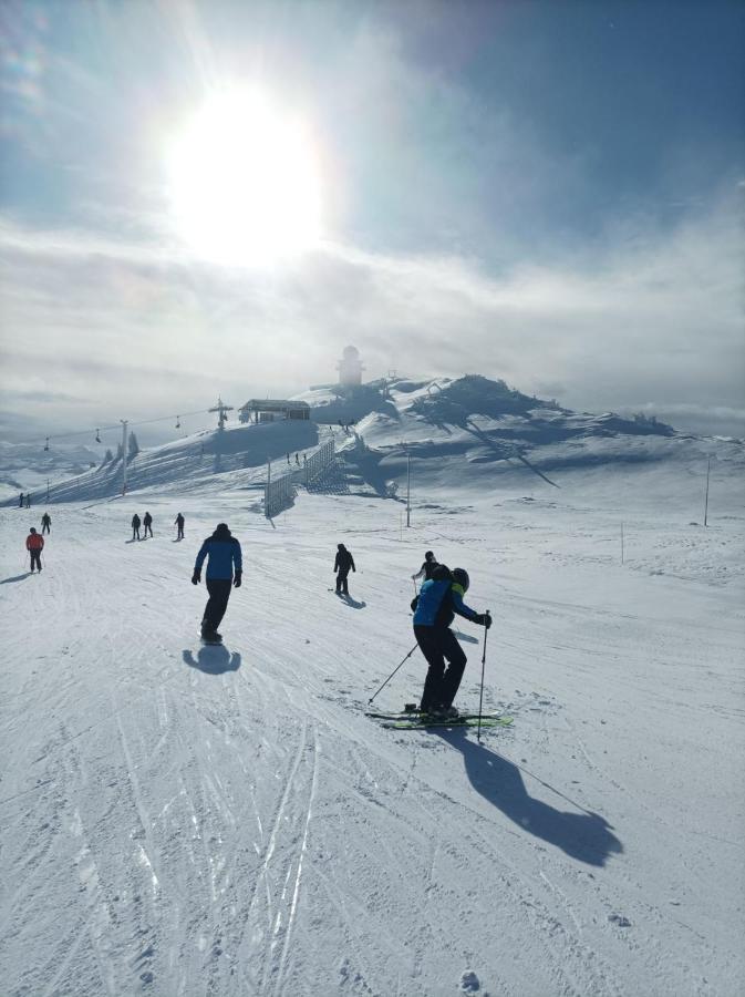 Appartement Planinska Kuca Kata -Zabac à Jahorina Extérieur photo